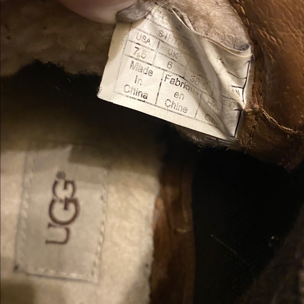 UGG boots - Picture 5 of 5